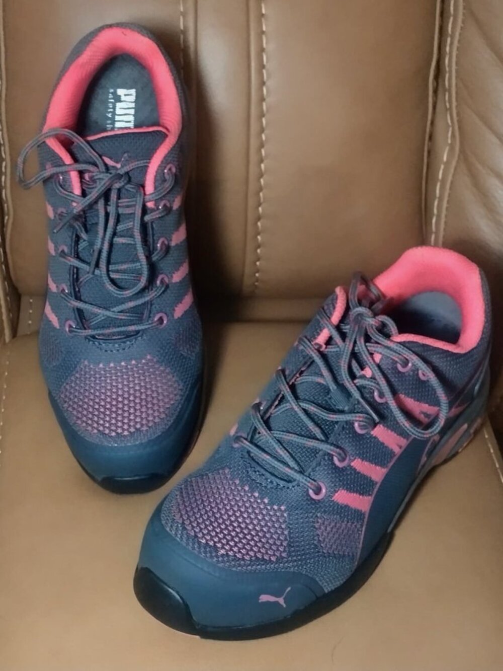Steel shoes